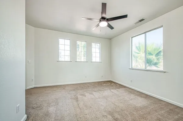 $739,000 | 2707 East Omaha Avenue, Fresno, CA 93720