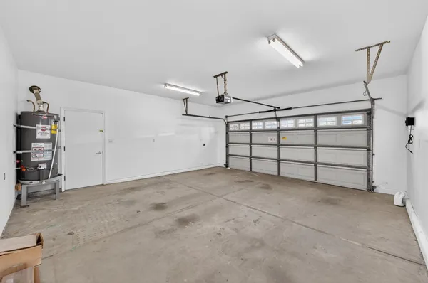 $739,000 | 2707 East Omaha Avenue, Fresno, CA 93720