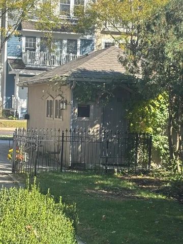 $3,100 | 21 Lakeview Place, Unit 2, Lake Zurich, IL 60047