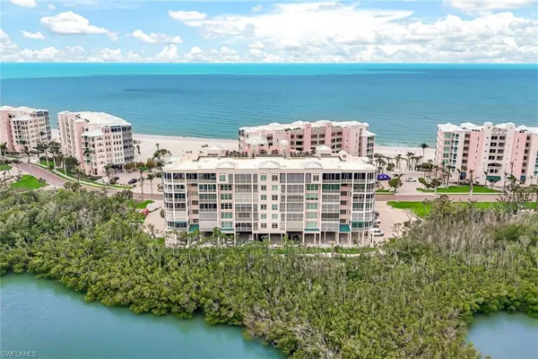 $949,000 | 262 Barefoot Beach Boulevard, Unit 203, Bonita Springs, FL 34134
