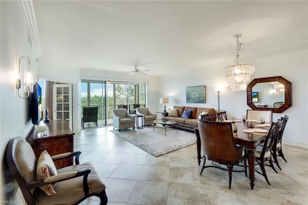$949,000 | 262 Barefoot Beach Boulevard, Unit 203, Bonita Springs, FL 34134