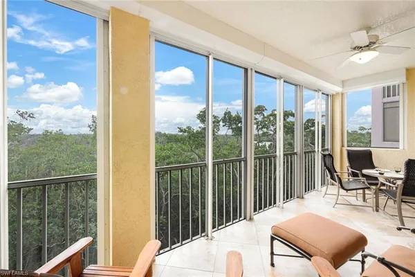 $949,000 | 262 Barefoot Beach Boulevard, Unit 203, Bonita Springs, FL 34134