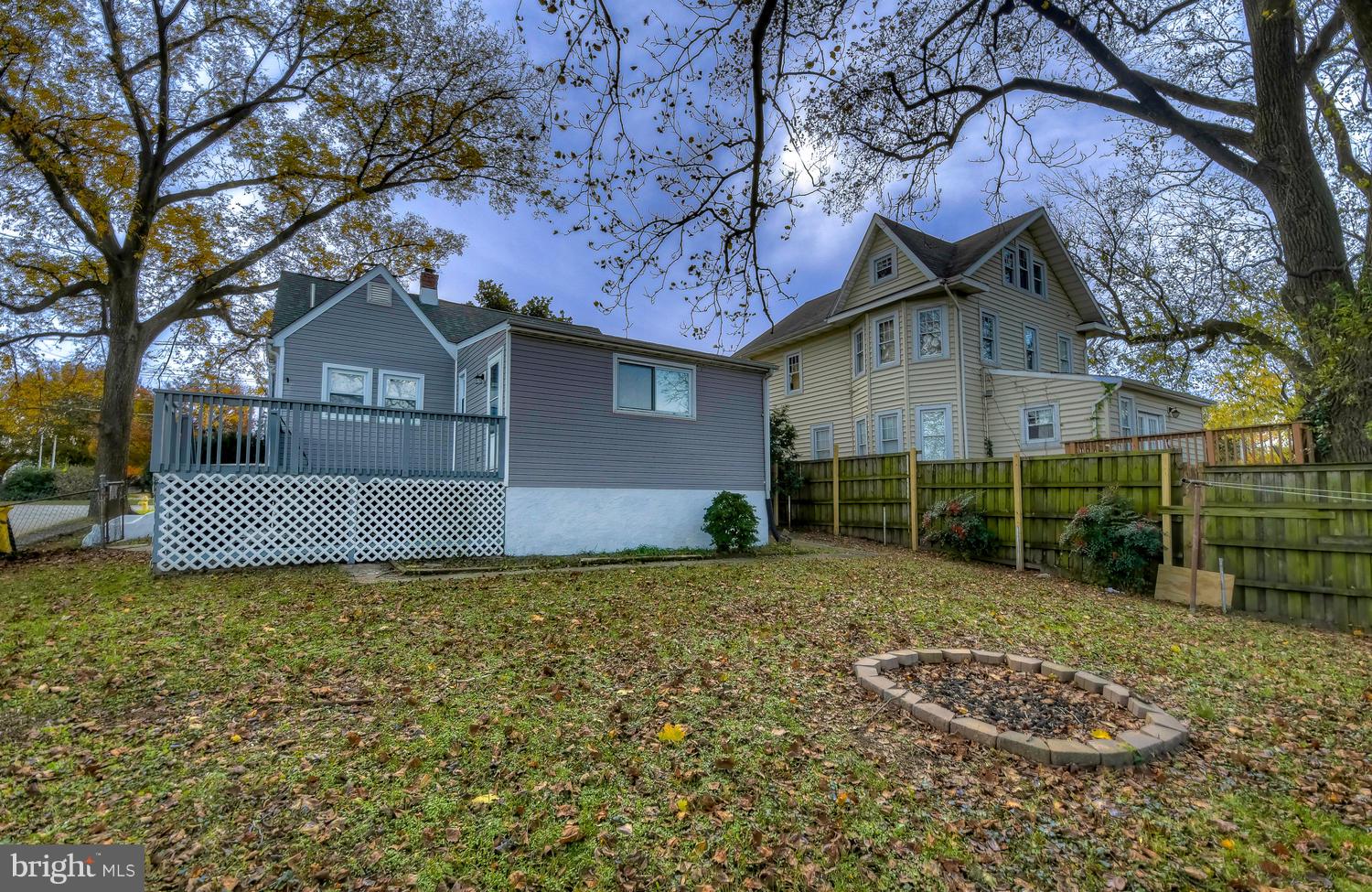4202 Belle Grove Road Baltimore, MD 21225 - Photo 29 of 31 a view of a house with a yard