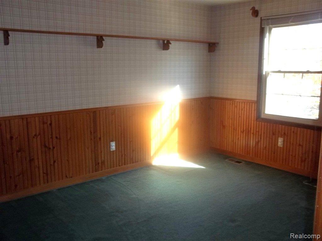 20616 Coachwood Road Riverview, MI 48193 - Photo 11 of 18 100_4762.JPG