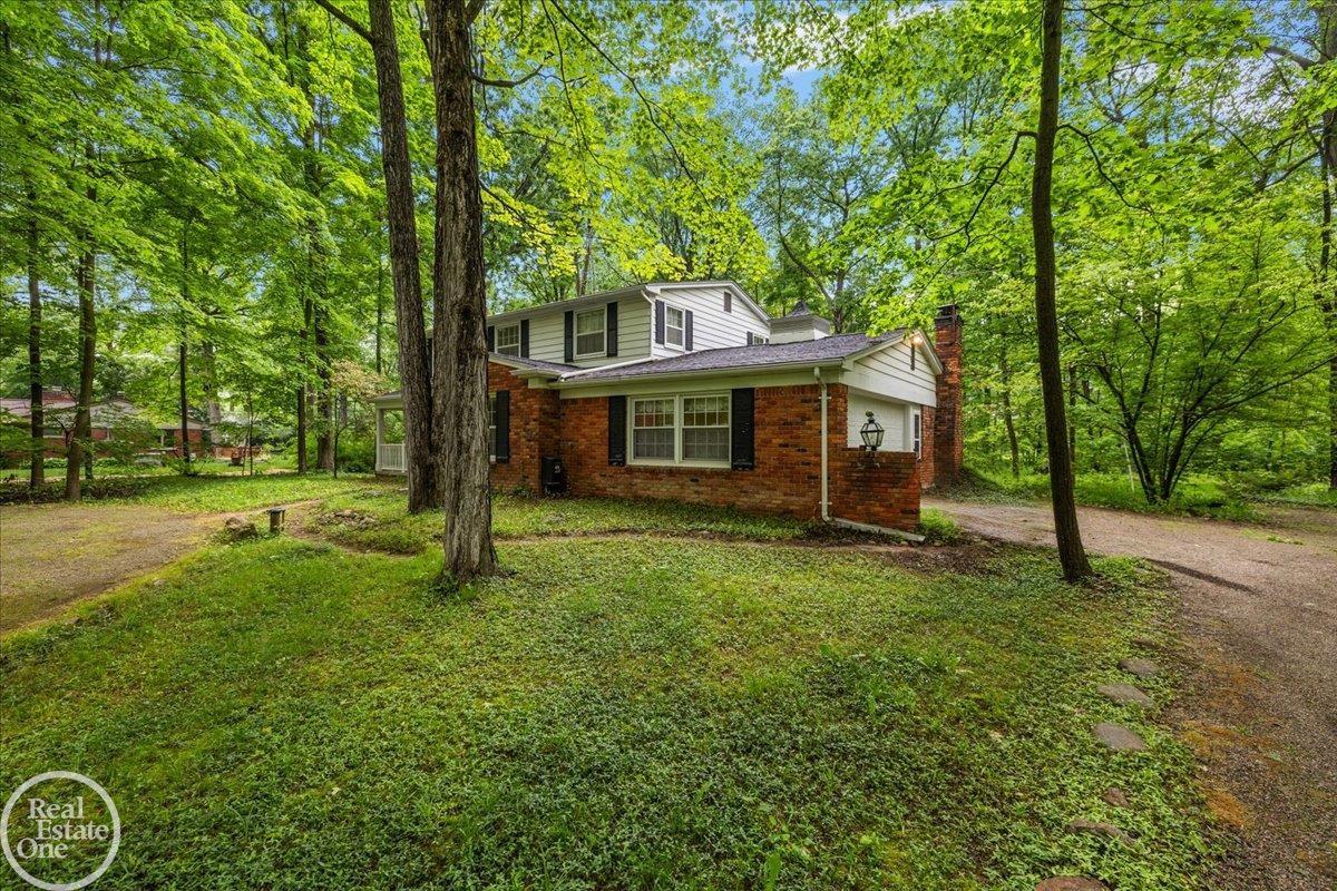 252 Wimberly Drive Rochester, MI 48306 - Photo 61 of 61 50177490-4183319f-cab6-40e3-9850-d8b620881784.JPG
