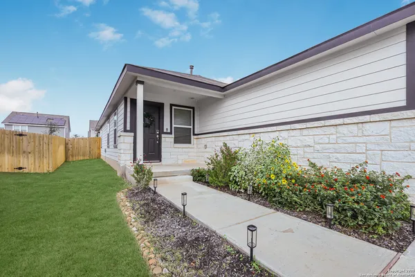 $264,500 | 5323 Franklin Hills, Von Ormy, TX 78073