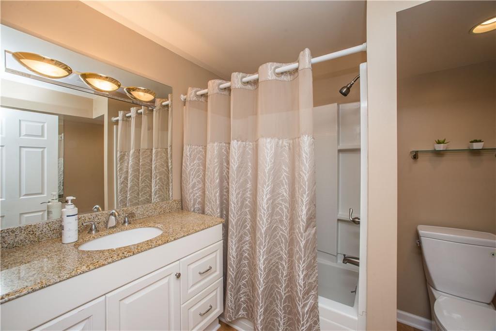 5416 Library Road Bethel Park, PA 15102 - Photo 12 of 25 Gallery Image 12