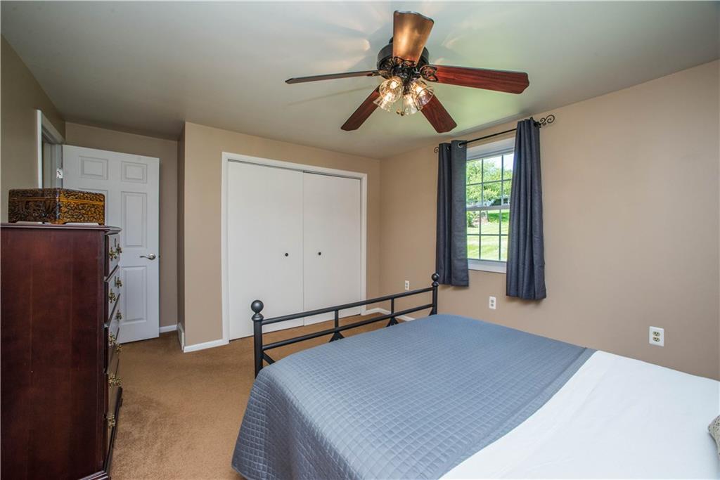 5416 Library Road Bethel Park, PA 15102 - Photo 18 of 25 Gallery Image 18