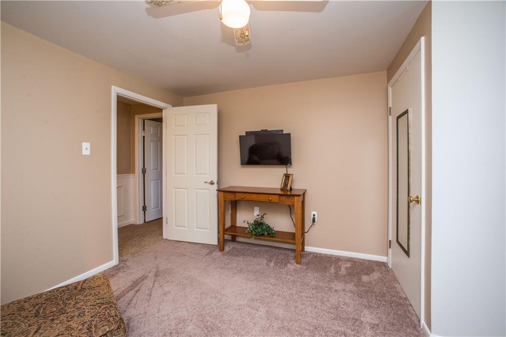 5416 Library Road Bethel Park, PA 15102 - Photo 20 of 25 Gallery Image 20