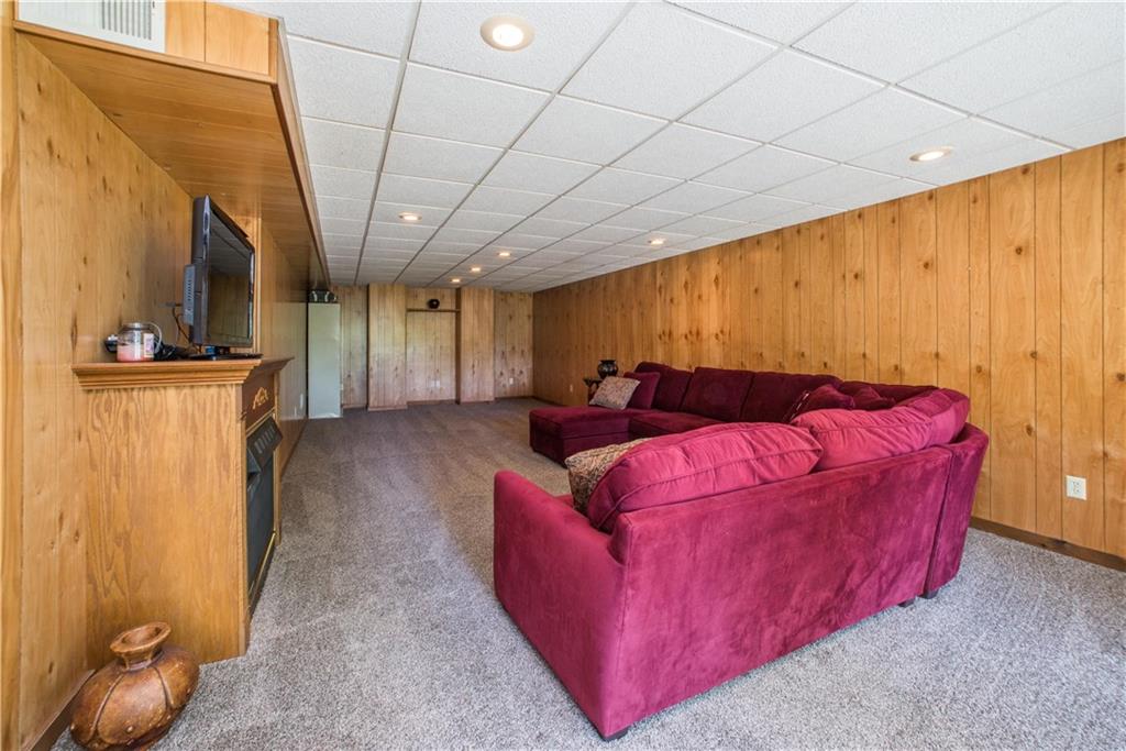 5416 Library Road Bethel Park, PA 15102 - Photo 22 of 25 Gallery Image 22