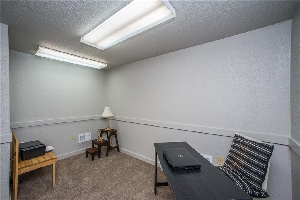 5416 Library Road Bethel Park, PA 15102 - Photo 24 of 25 Gallery Image 24