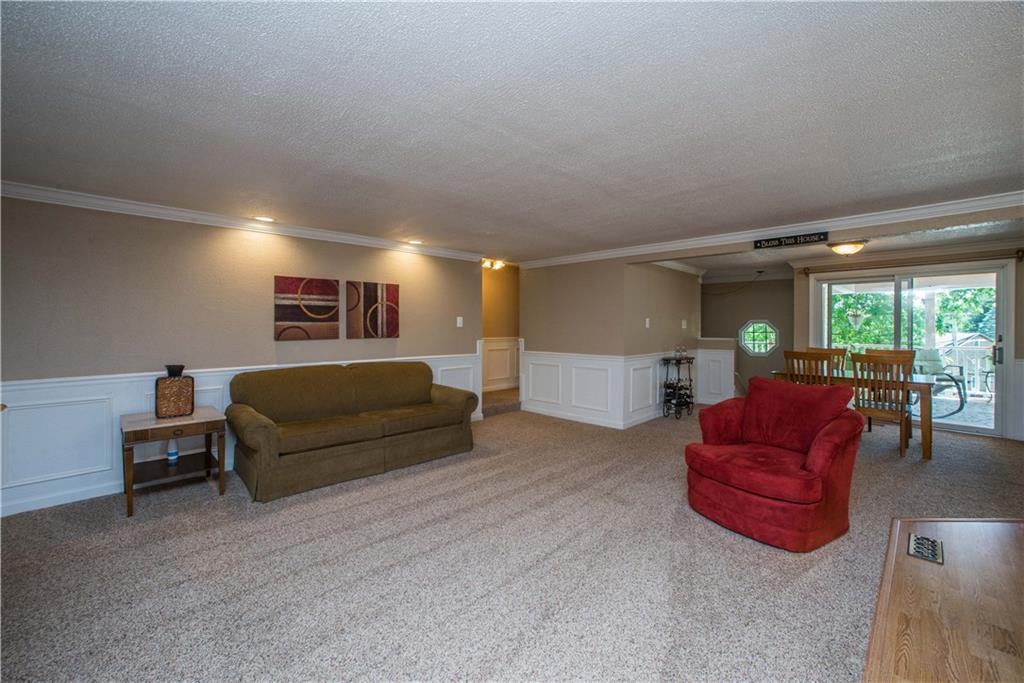 5416 Library Road Bethel Park, PA 15102 - Photo 5 of 25 Gallery Image 5