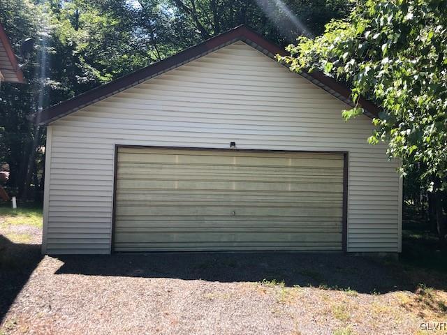 372 Brier Crest Road Blakeslee, PA 18610 - Photo 8 of 14 Gallery Image 8