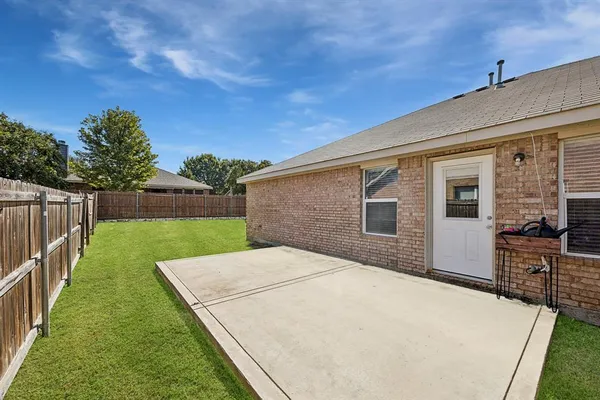 $2,000 | 3810 Wolf Creek Lane, Melissa, TX 75454