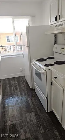 $900 | 312 West Cleveland Avenue, Unit 10, Las Vegas, NV 89102