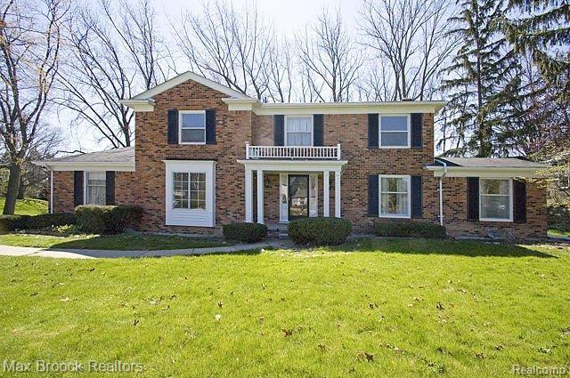 4134 Nearbrook Road Bloomfield Hills, MI 48302 - Photo 1 of 25 Lovely Bloomfield Colonial