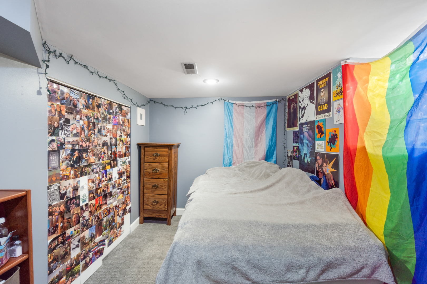 1111 South Campbell Avenue Chicago, IL 60612 - Photo 19 of 28 a bedroom with a bed and a window