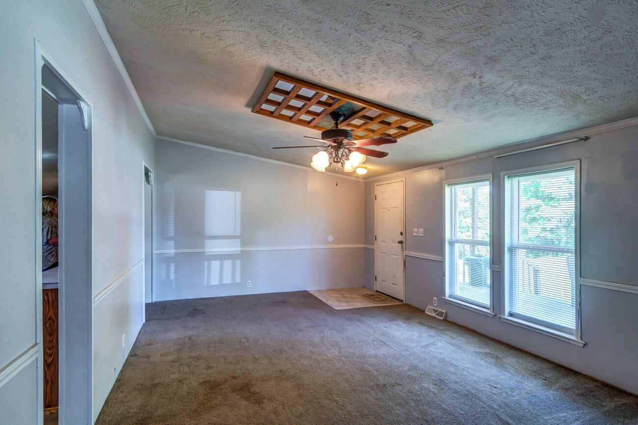 606 Cedar Cliff Road Waco, KY 40385 - Photo 6 of 36 151
