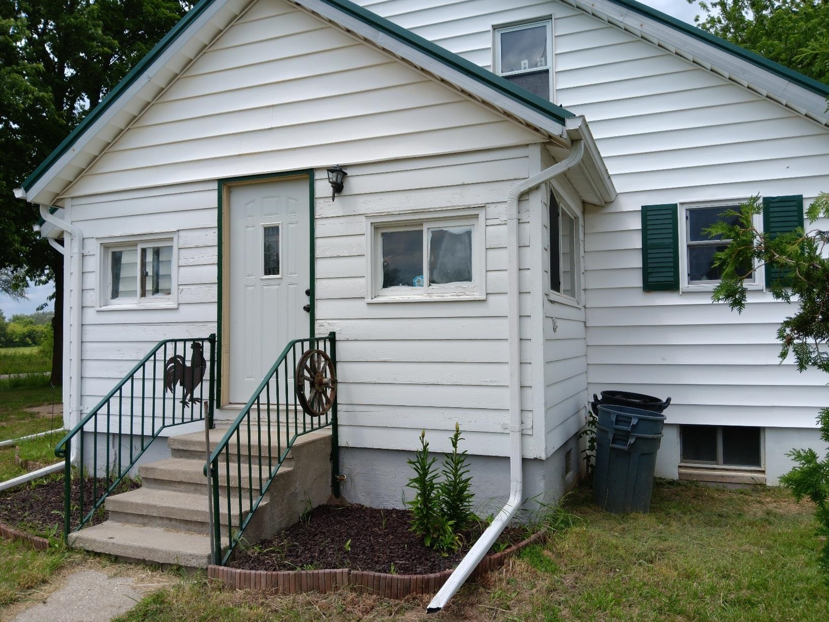 13394 Elms Road Clio, MI 48420 - Photo 2 of 34 50145300-6f9096bd-1988-4b03-bd04-3dd3b5787129.JPG