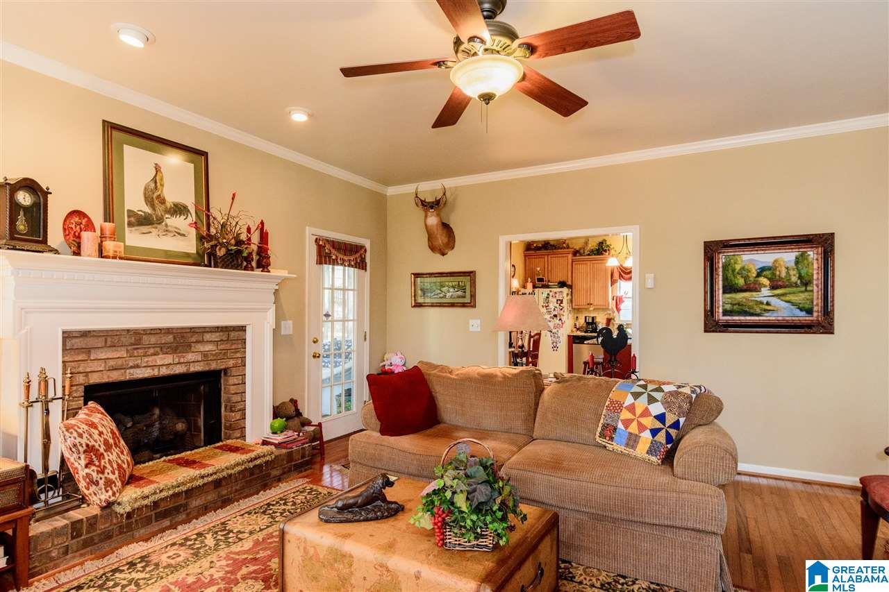102 Colonial Circle Alabaster, AL 35007 - Photo 17 of 36