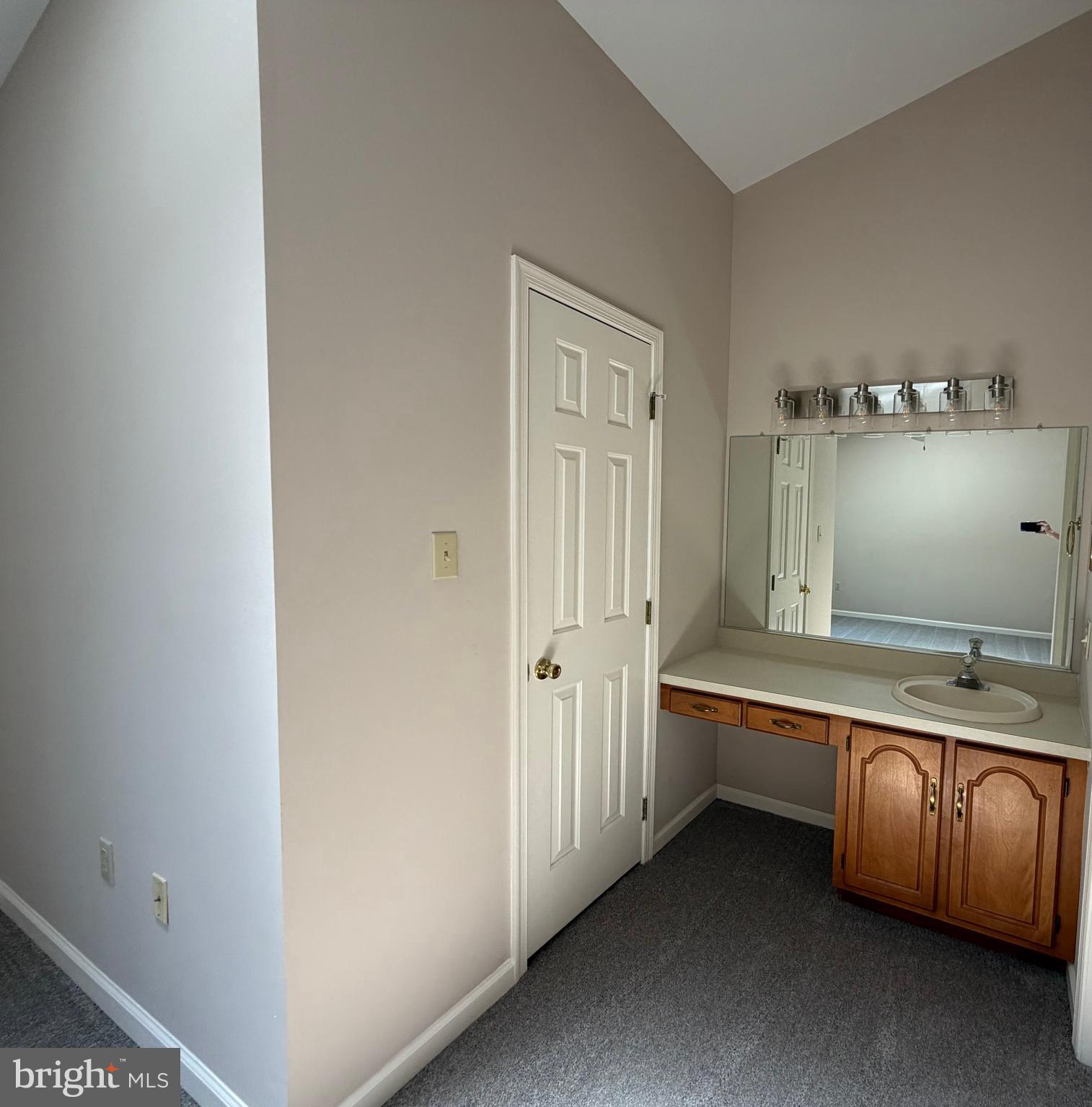 1514 Ravena Street, Unit Q Bethlehem, PA 18015 - Photo 13 of 22