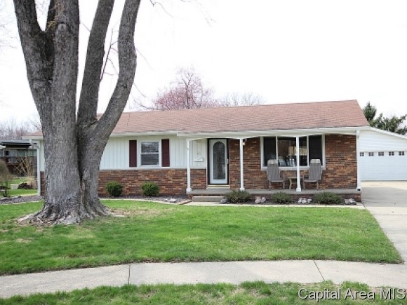 41 Abbott Road Springfield, IL 62704 - Photo 1 of 18