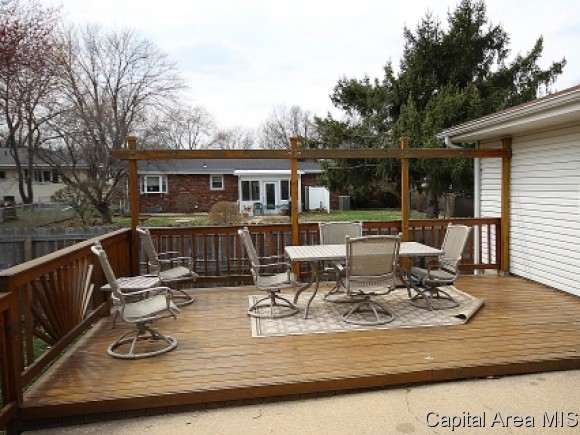 41 Abbott Road Springfield, IL 62704 - Photo 17 of 18