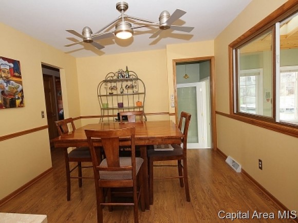 41 Abbott Road Springfield, IL 62704 - Photo 4 of 18