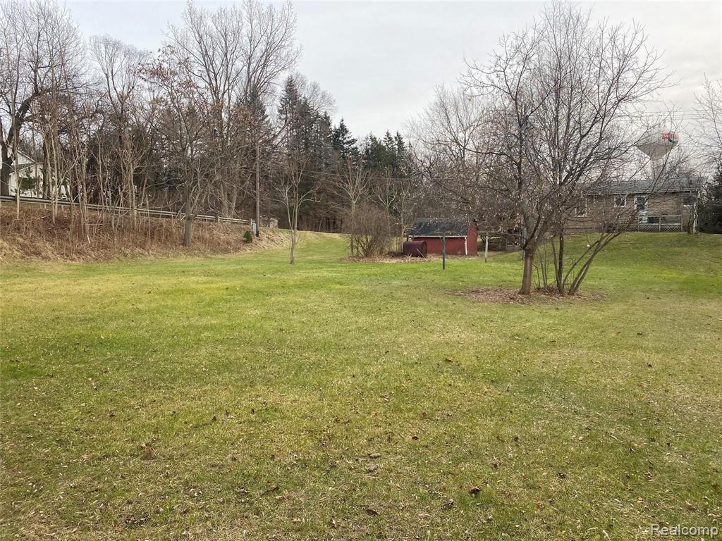 4096 Blood Road Metamora, MI 48455 - Photo 9 of 39