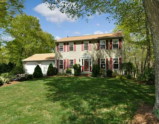 8 Catalpa Way Coventry, RI 02816 - Photo 1 of 12 Exterior Front.