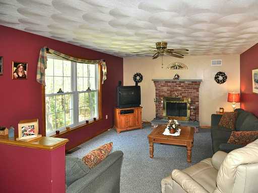 8 Catalpa Way Coventry, RI 02816 - Photo 5 of 12 Other.