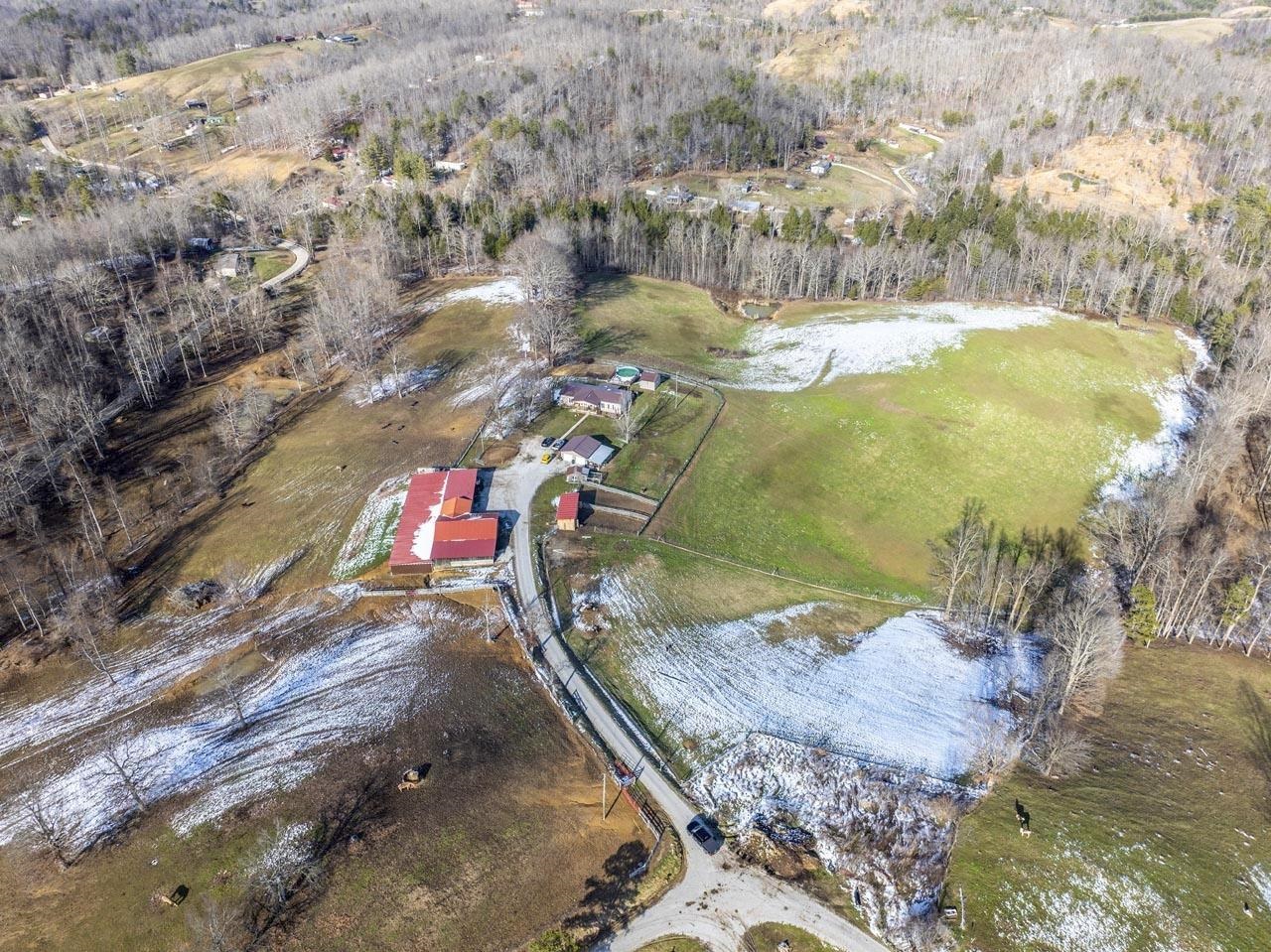 101 Abe Roar Road Olive Hill, KY 41164 - Photo 3 of 45