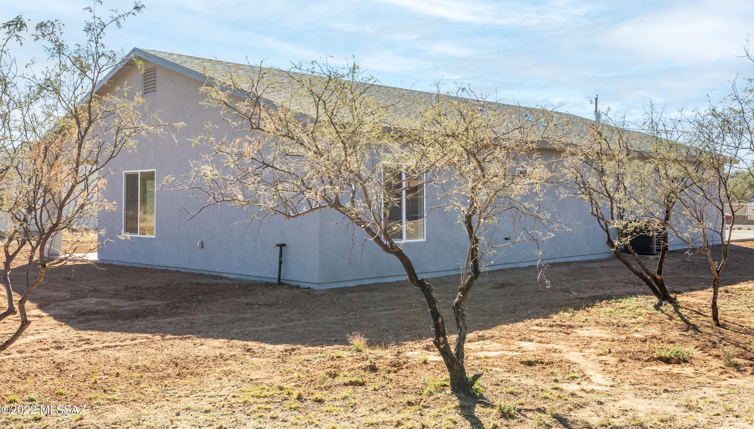 121 York Court Rio Rico, AZ 85648 - Photo 10 of 48