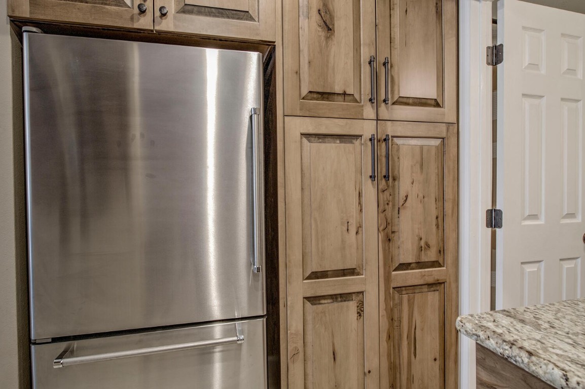 58 Summit Drive, Unit D8 Dillon, CO 80435 - Photo 7 of 32