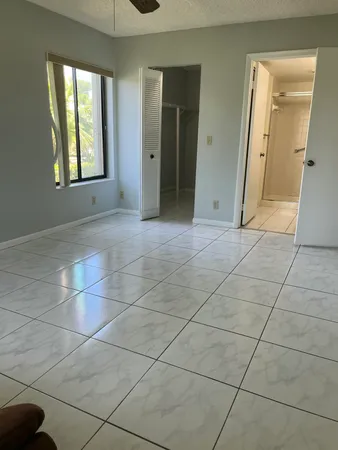 $2,000 | 708 Sunny Pine Way, Unit A1, Greenacres, FL 33415