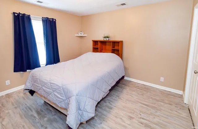 $335,000 | 11535 Breckenridge Drive, Evansville, IN 47725