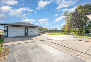 1526 Mills Road Joliet, IL 60433 - Photo 8 of 18 Gallery Image 8