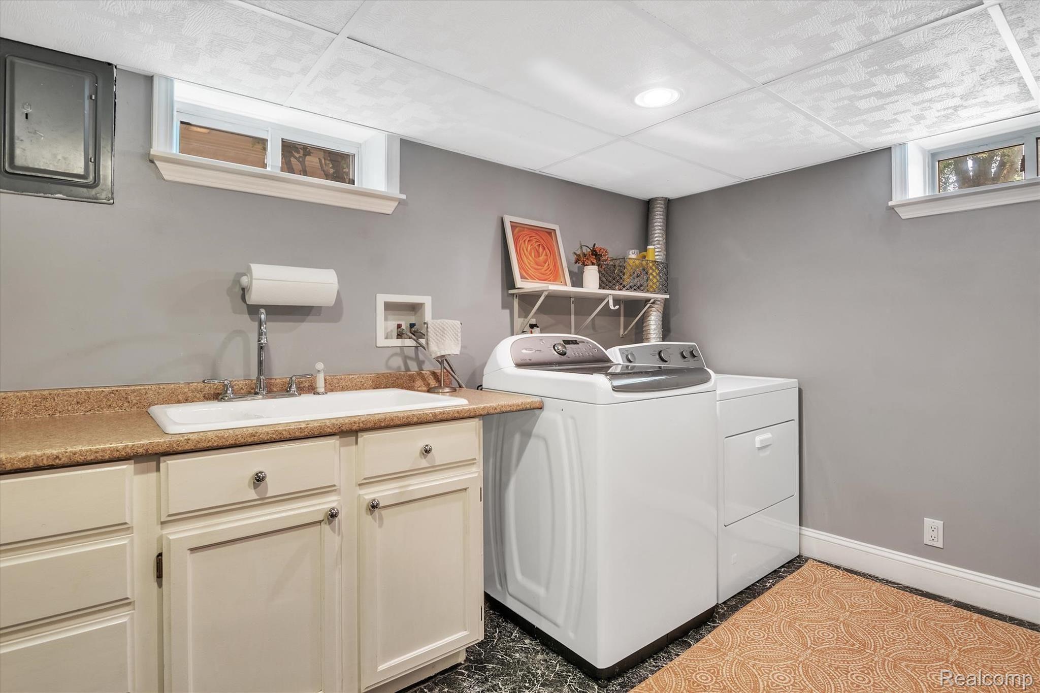 9539 Inkster Road Livonia, MI 48150 - Photo 35 of 52 9539 Inkster Rd-Windowstill-Real-Estate-Photography-35.jpg