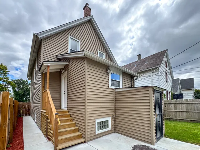 $314,900 | 126 South 12th Avenue, Maywood, IL 60153