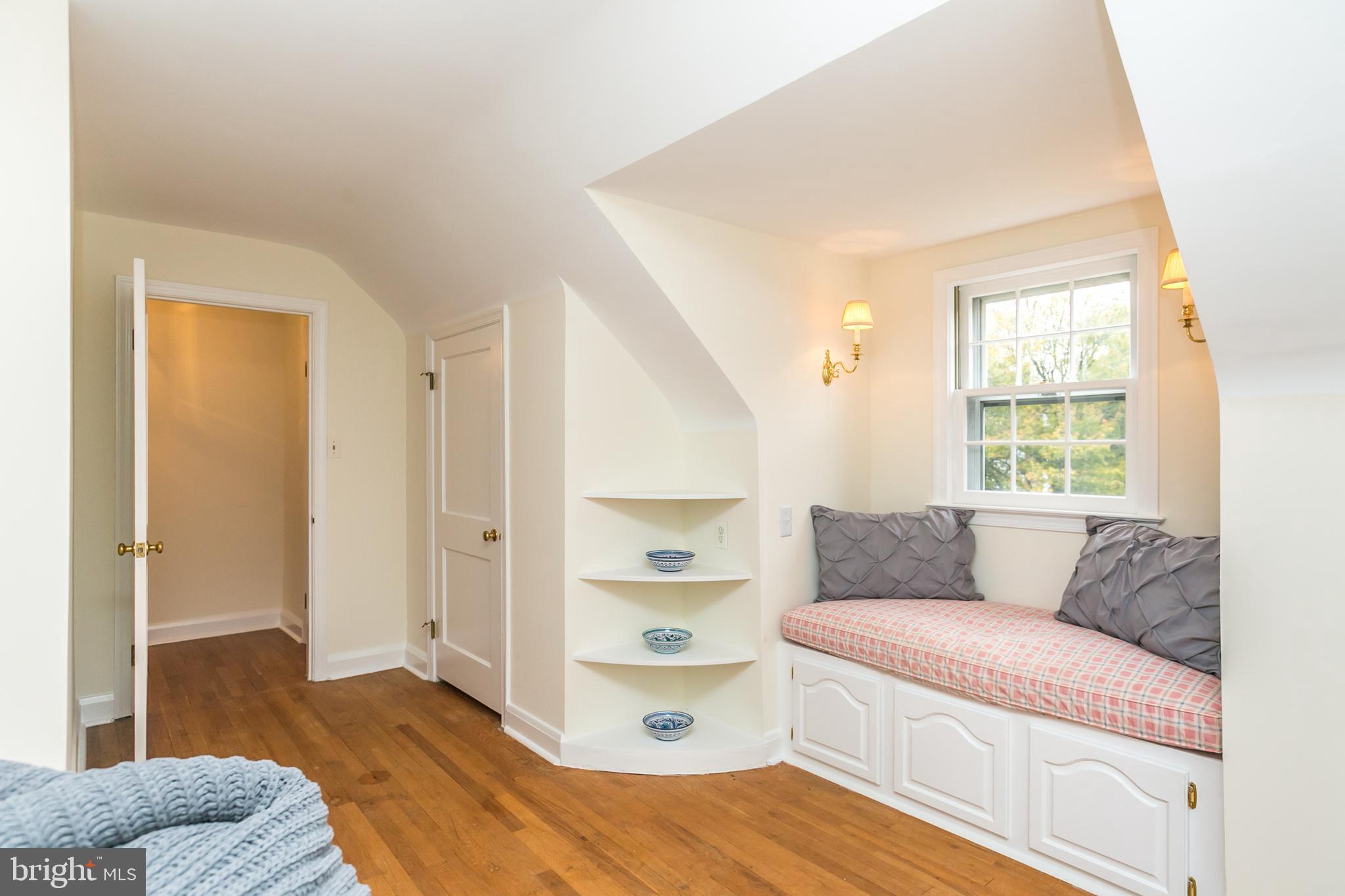 611 Piccadilly Road Baltimore, MD 21204 - Photo 25 of 41 Bedroom 3 features built-ins and window seat