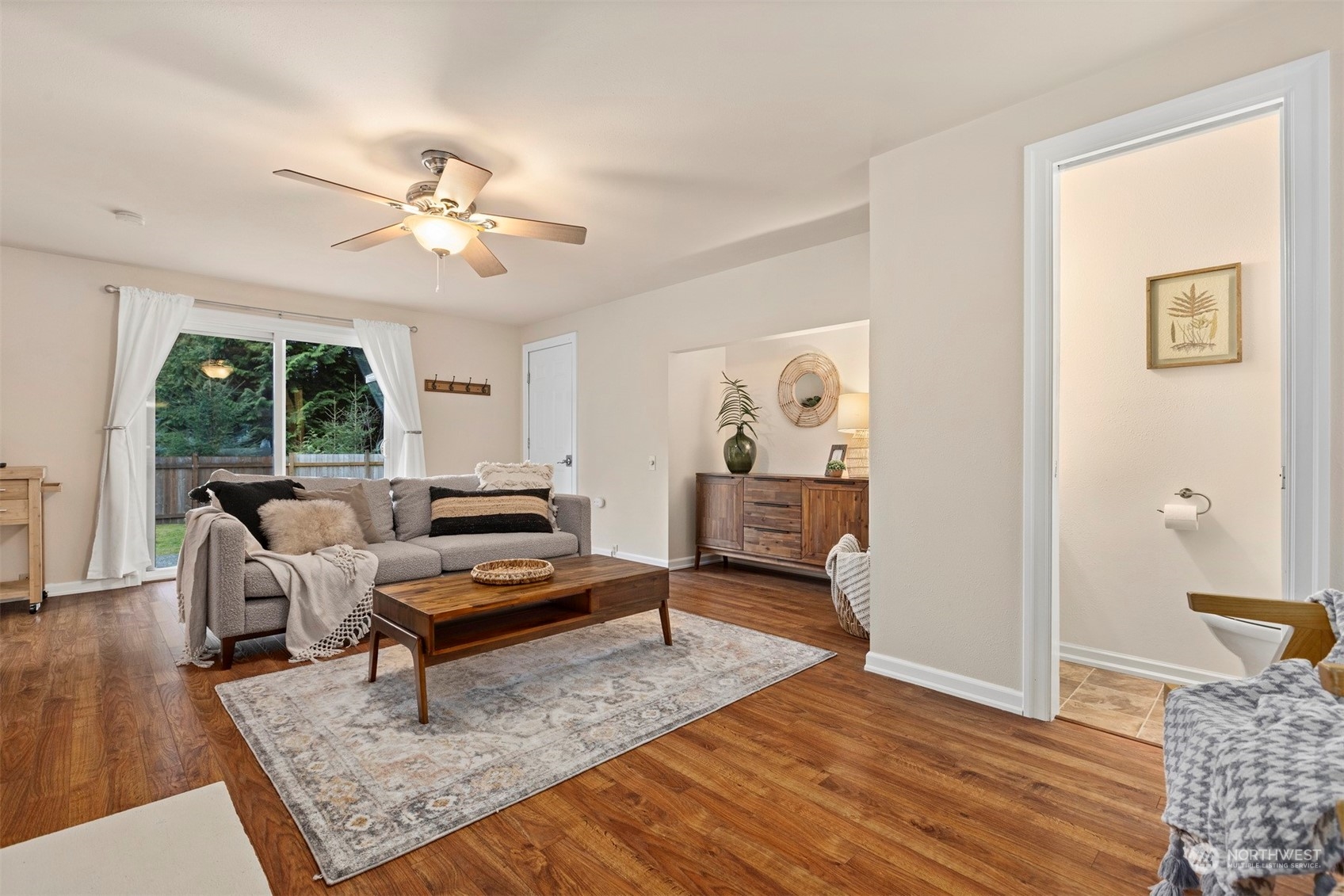 2378 Yew Street Road Bellingham, WA 98229 - Photo 9 of 39 Gallery Image 9