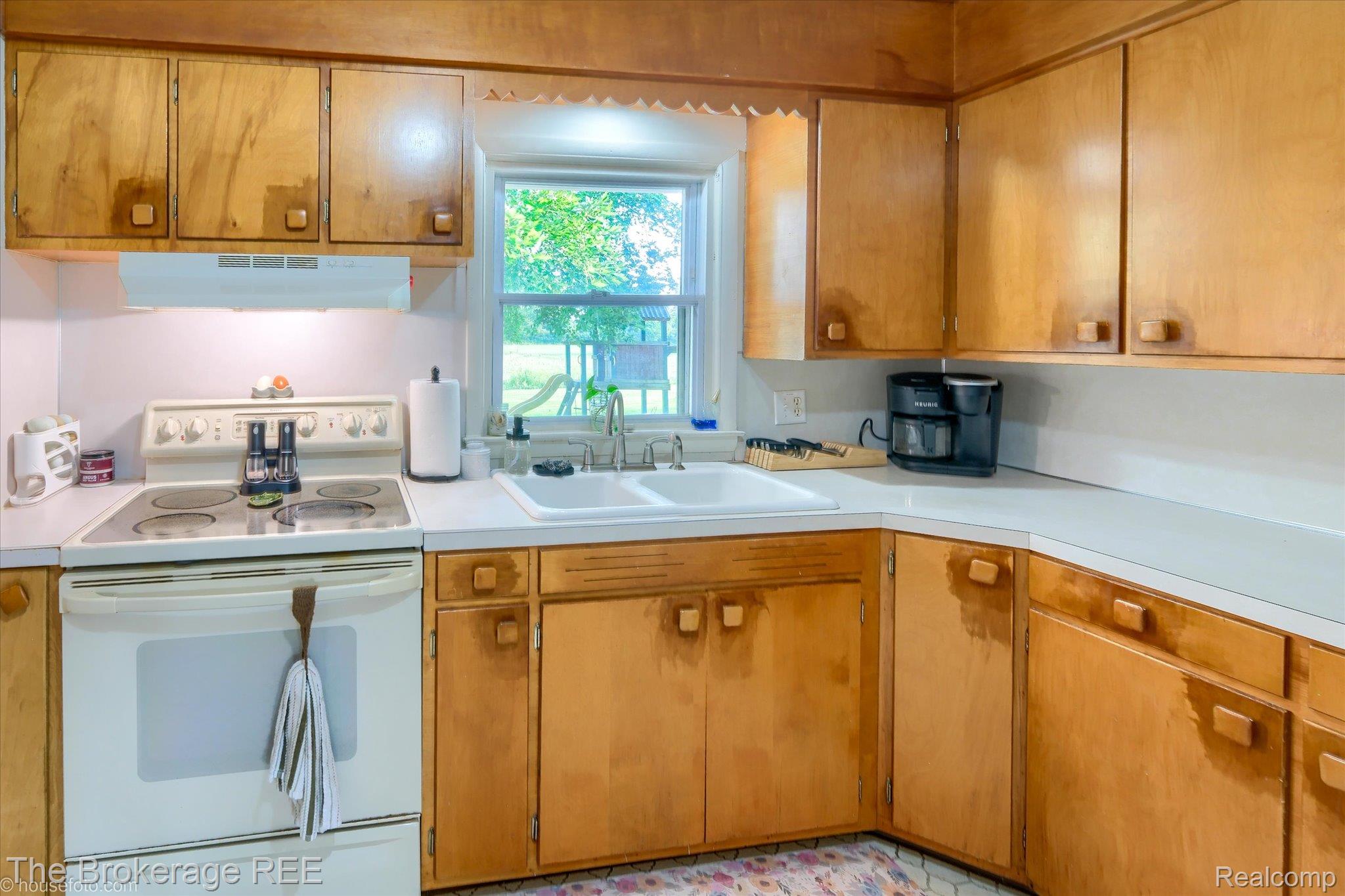 4096 East Frances Road Mount Morris, MI 48458 - Photo 28 of 59 29-Housefoto_DSCF1515-HDR(3).jpg