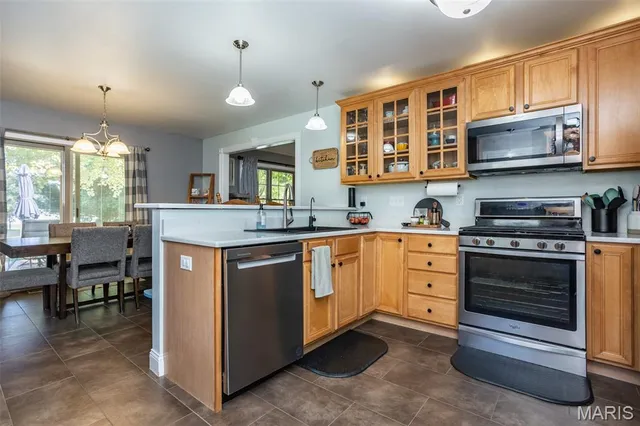 $410,000 | 4028 Sequoia Drive, Edwardsville, IL 62025