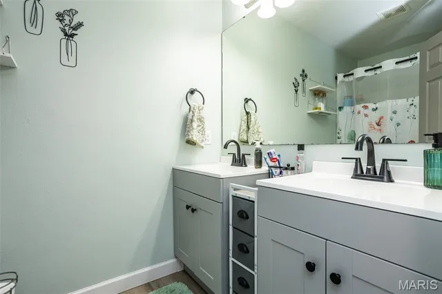 $410,000 | 4028 Sequoia Drive, Edwardsville, IL 62025