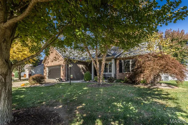 $410,000 | 4028 Sequoia Drive, Edwardsville, IL 62025