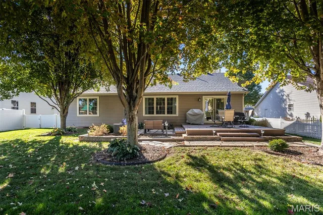 $410,000 | 4028 Sequoia Drive, Edwardsville, IL 62025