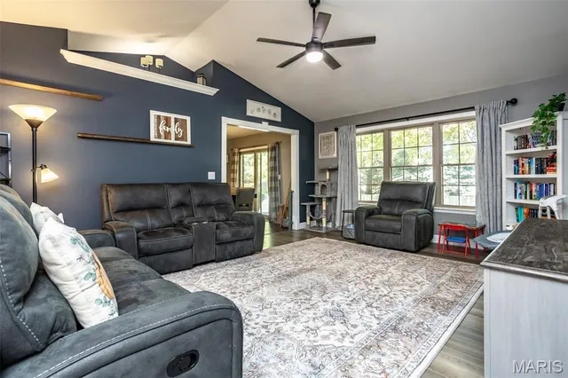 $410,000 | 4028 Sequoia Drive, Edwardsville, IL 62025