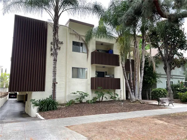 $2,300 | 1141 Pine Street, Unit 6, South Pasadena, CA 91030