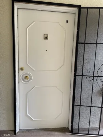 $2,300 | 1141 Pine Street, Unit 6, South Pasadena, CA 91030