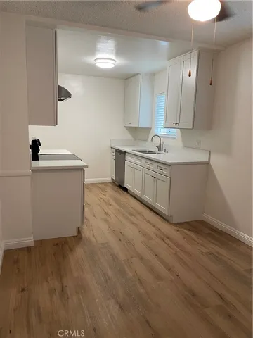 $2,300 | 1141 Pine Street, Unit 6, South Pasadena, CA 91030